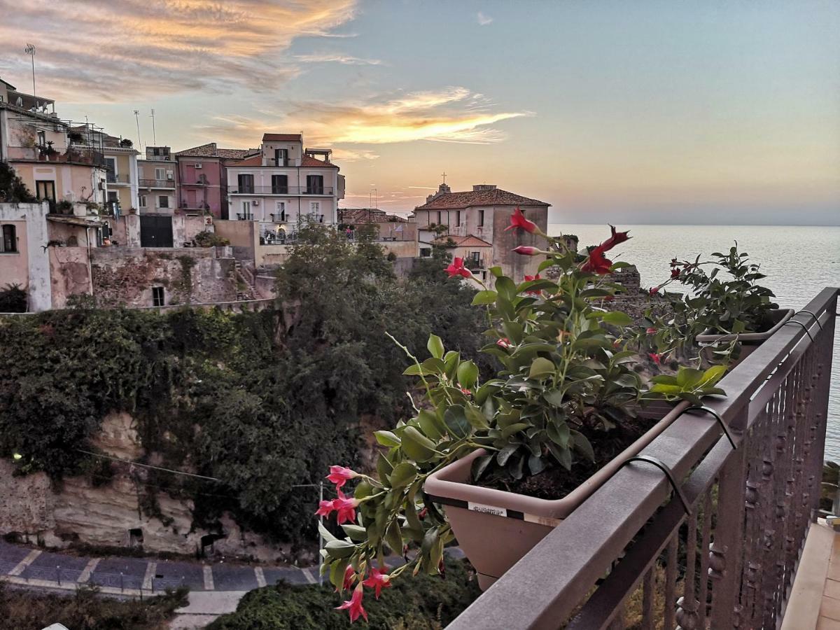 A Casa Di Noemi Hotel Pizzo Kültér fotó