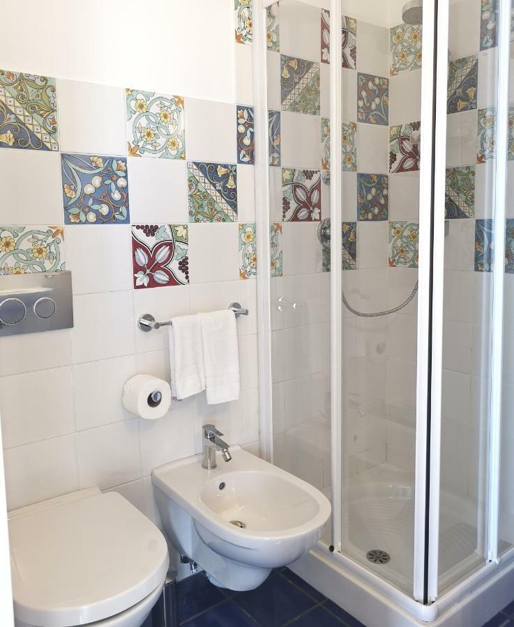 A Casa Di Noemi Hotel Pizzo Kültér fotó